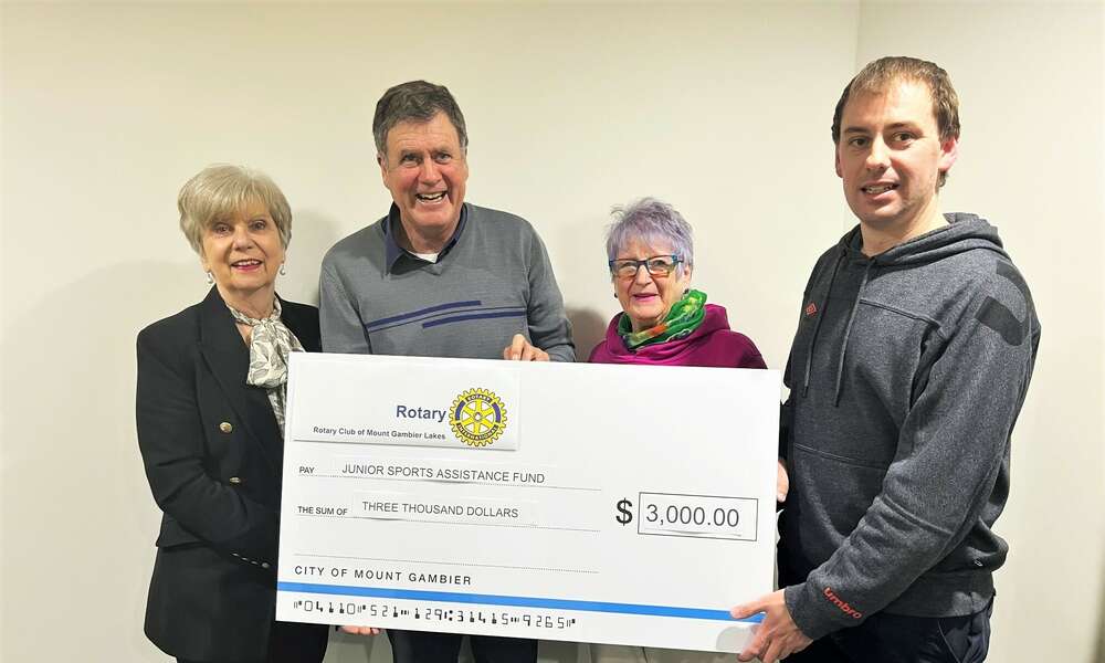 Mayor Lynette Martin OAM with Rotary Club of Mount Gambier Lakes representative Mark Teakle, Junior Sports Assistance Fund Committee Member Jeanette Elliott and Presiding Member of the Junior Sports Assistance Fund Cr Josh Lynagh.