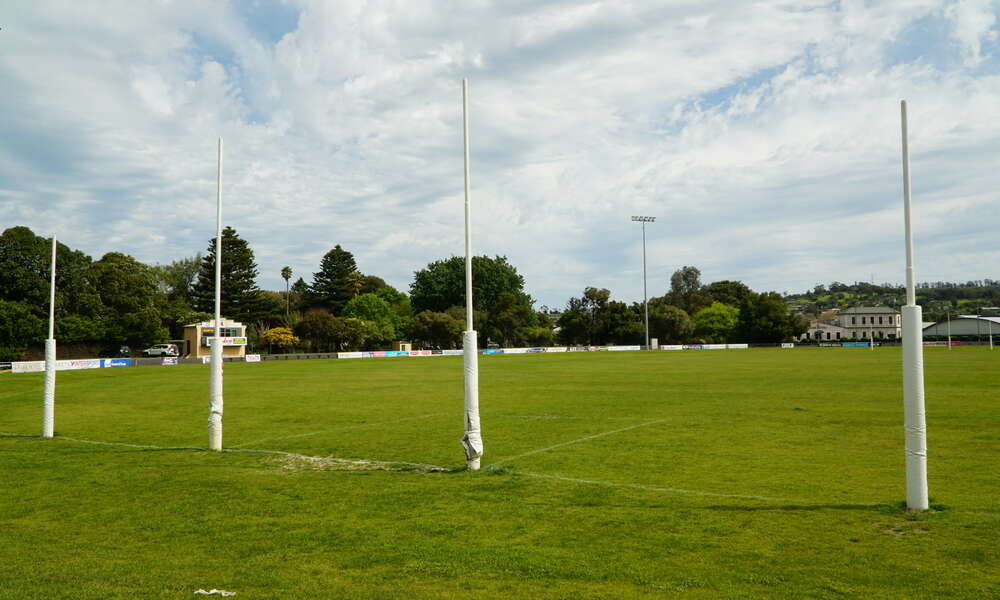 North Gambier Football/Netball Club will replace the 40 year old goal posts at Vansittart Park as part of the 2023/2024 Sport and Recreation Capital Works Program.