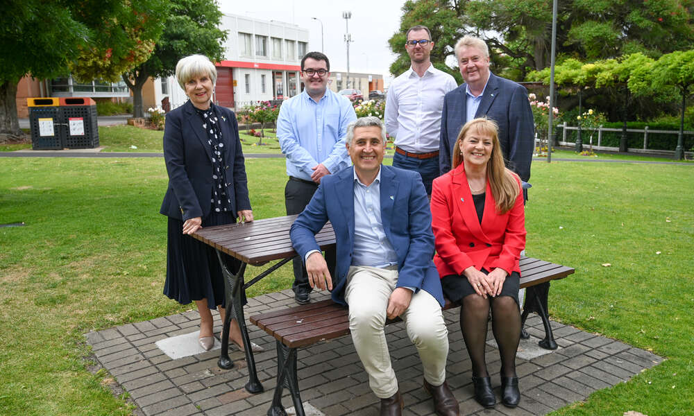 City of Mount Gambier Elected Members at the Cave Garden/Thugi which will be activated on weekends alongside Watson Terrace as a trial until the end of January 2024.