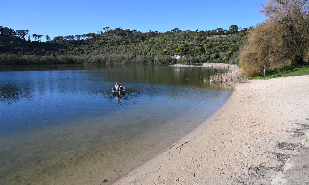 Valley Lake/Kelta Malpi.