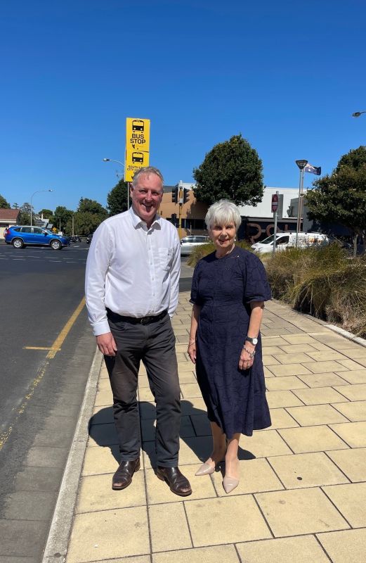 City of Mount Gambier Mayor Lynette Martin and Member for Mount Gambier Troy Bell MP at the Ferrers Street bus stop.